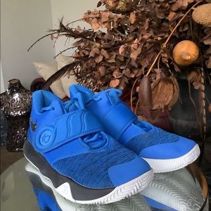 Nike trey kd 5 sneakers size 7.5